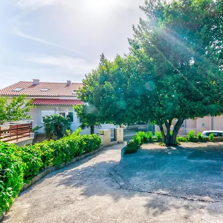 Julia 5 - Hr-10406-03 By Interhome Appartamento Selce